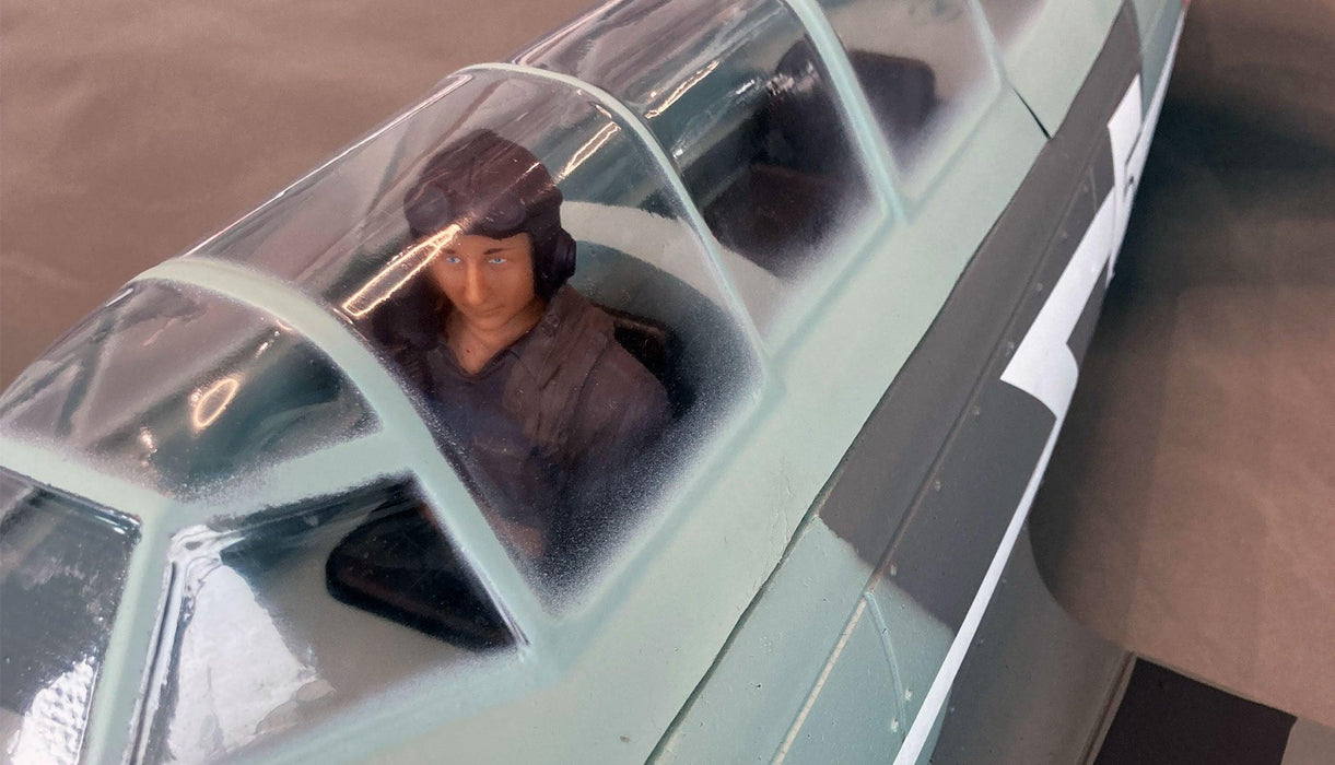 Amewi AMXFlight YAK-11 Militär 1450mm Flugzeug BNF (Tarnung, Schuim)