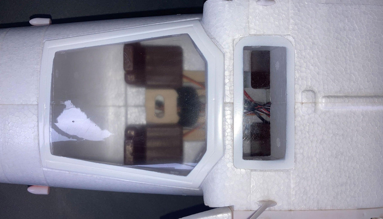 Amewi AMXFlight DO-27 Militaire 1600mm Avion BNF (camouflage, Schuim)