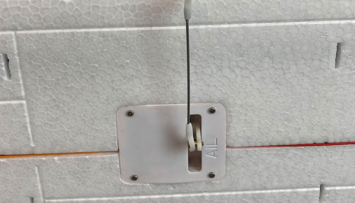 Amewi AMXFlight DO-27 Militaire 1600mm Avion BNF (camouflage, Schuim)