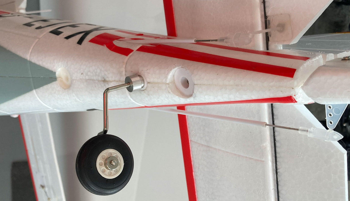 Amewi AMXFlight DO-27 1600mm Airplane BNF (rood/wit)