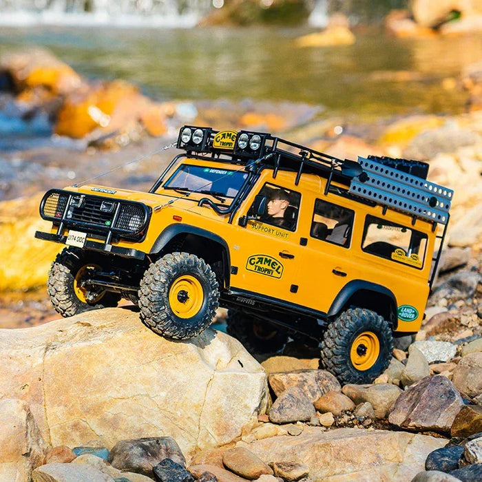 FMS FCX10 Defender 110 Camel Trophy RS 1/10 RTR