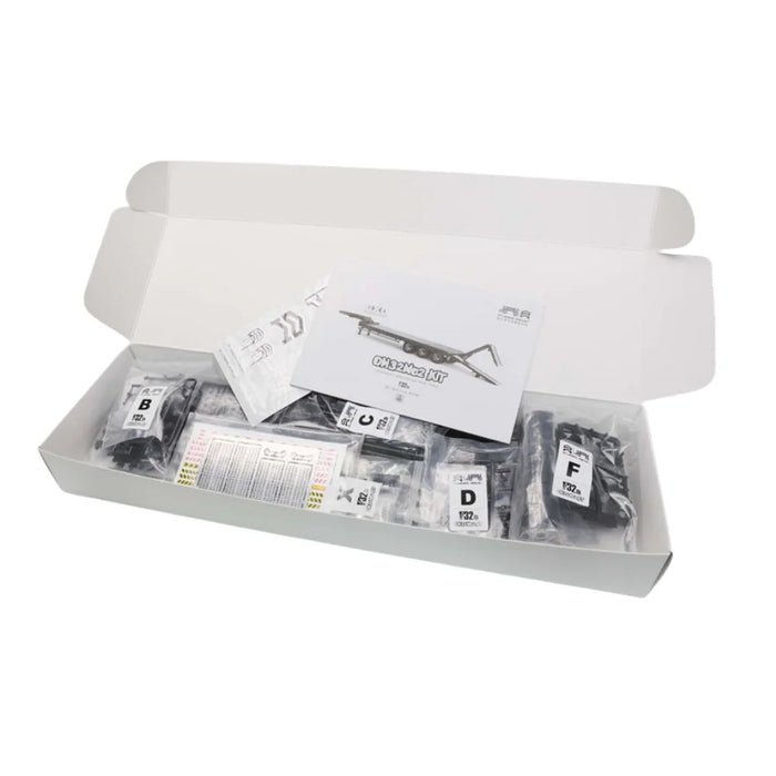 Orlandoo Hunter OH32N02 Flachbett-Sattelauflieger mit Rampe 1/32