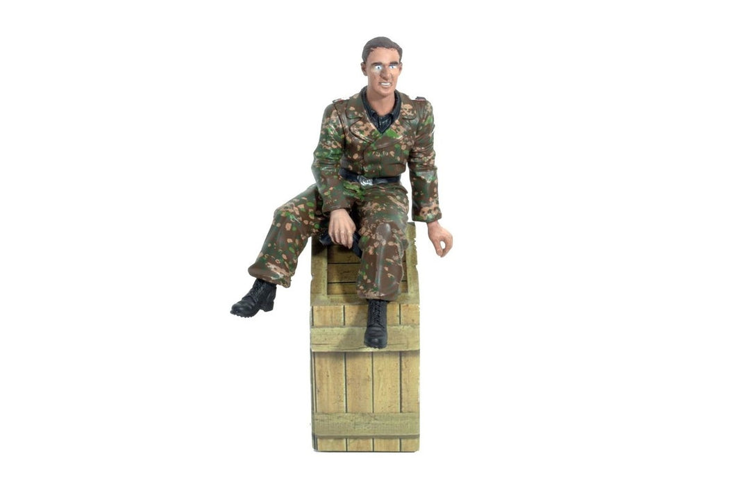 Torro Radio Operator Figure Decor 1/16