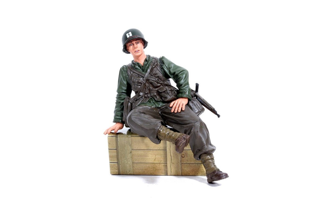 Torro U.S Captain Infantry Figure Decor 1/16