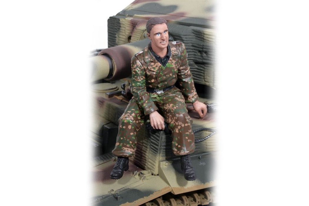 Torro Radio Operator Figure Decor 1/16