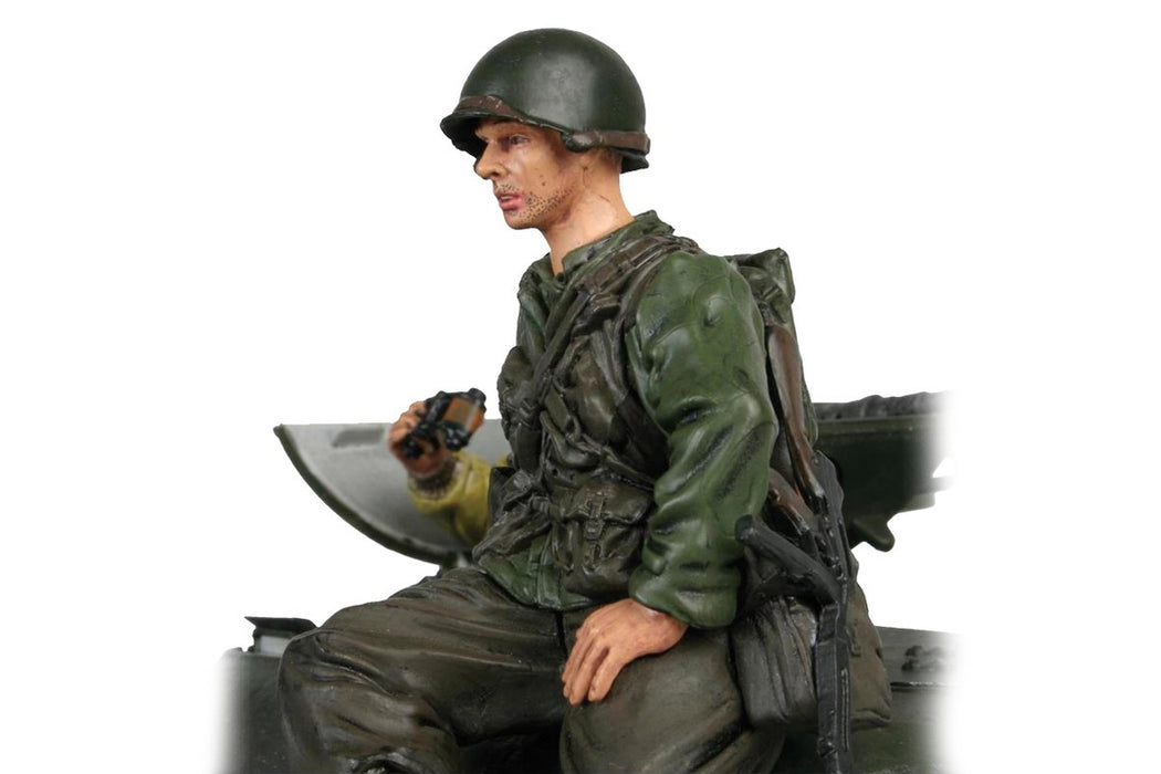 Torro U.S Captain Infantry Figure Decor 1/16