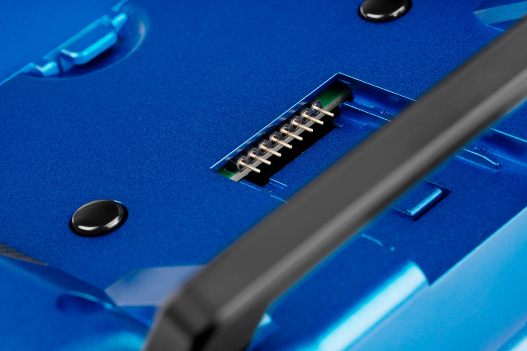 Kavan V15 Transmitter (Blue)