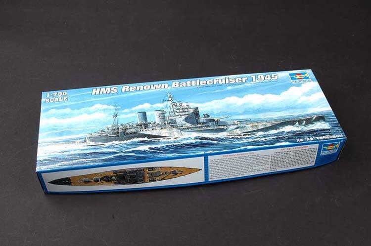 British HMS Renown Battlecruiser 1945 1/700 Model (Plastic) Bouwset TRUMPETER 