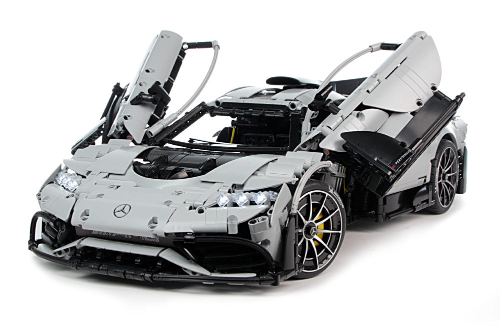 CaDA C61503W Mercedes-AMG ONE 1/8 Model Building Blocks (3295 Stukken)