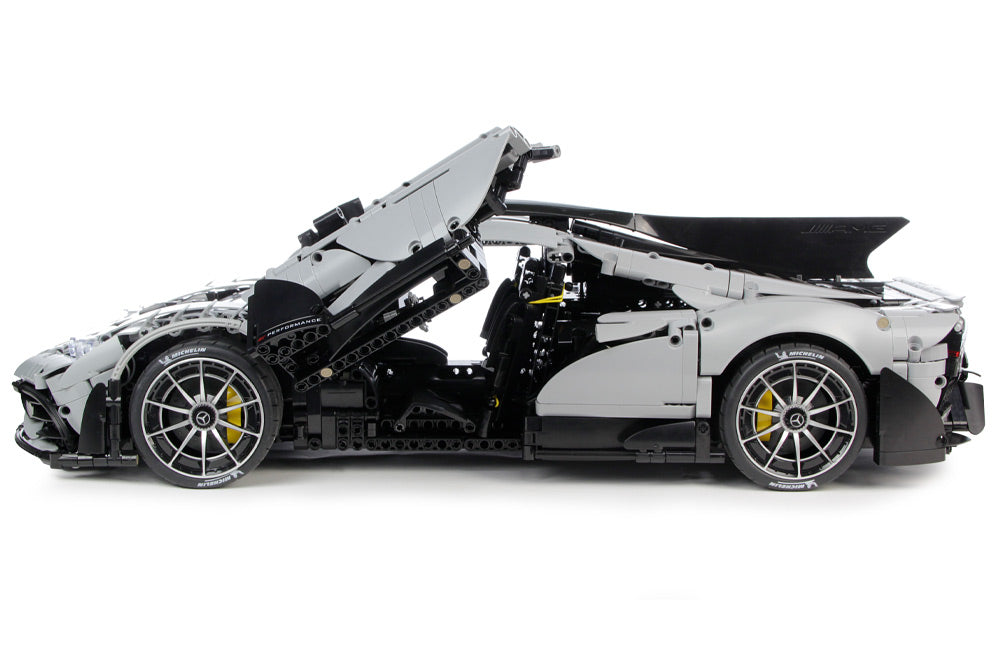 CaDA C61503W Mercedes-AMG ONE 1/8 Model Building Blocks (3295 Stukken)