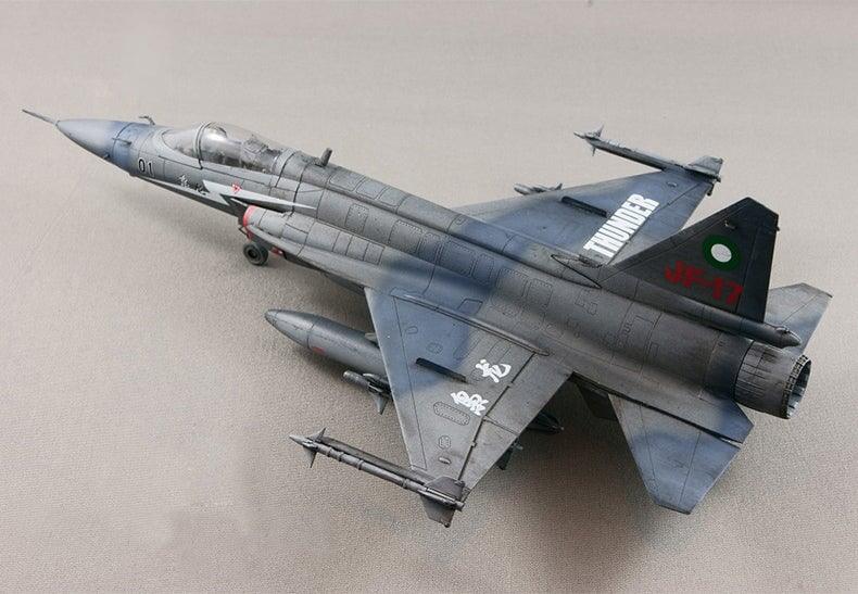 China FC-1 1/72 Military Fighter Model (Plastic) Bouwset MiniHobbyModels 
