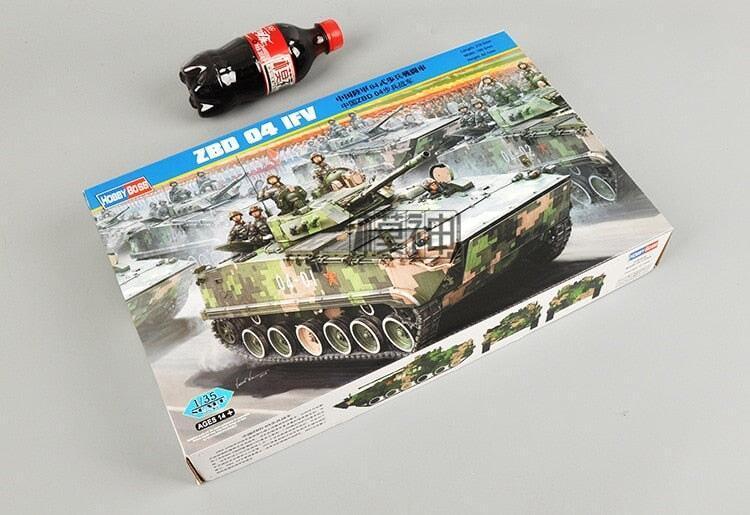 China ZBD 04 IFV 1/35 Model (Plastic) Bouwset HobbyBoss