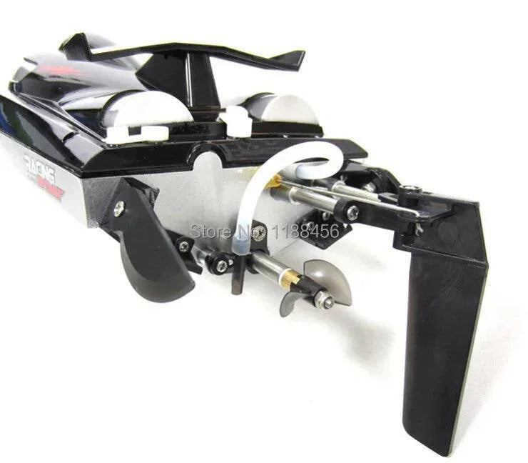 FT012 2.4GHz 45KM/H 4CH Brushless Racing Boat PNP - upgraderc