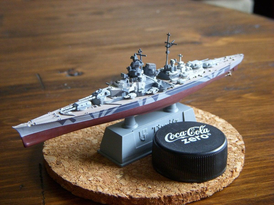 German Tirpitz Battleship 1/2000 Model (Plastic) Bouwset EKA