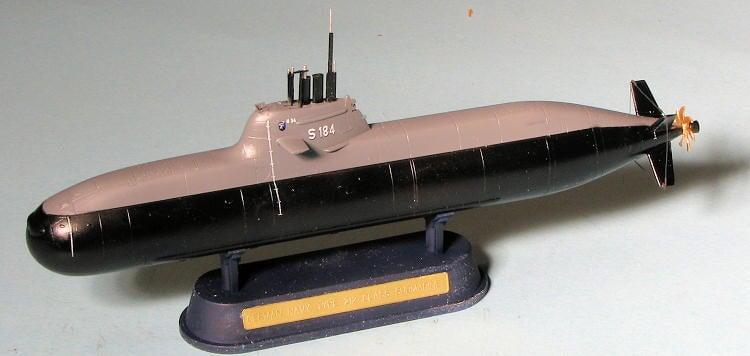 German U212 Attack Submarine 1/350 Model (Plastic) Bouwset TRUMPETER 