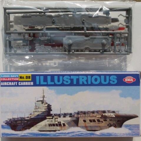 HMS Illustrious Aircraft Carrier 1/2000 Model (Plastic) Bouwset EKA 