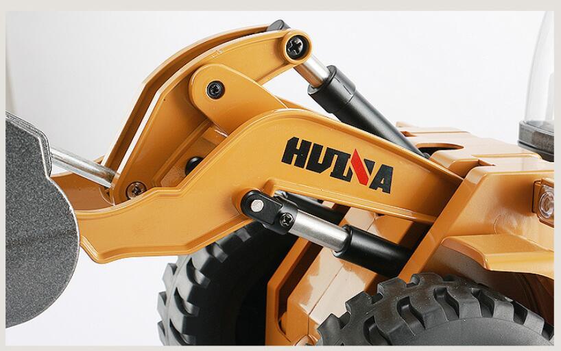 Huina 1583 1/14 Bulldozer RTR (Plastic) - upgraderc