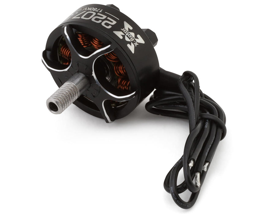 Hobbywing XRotor 2207 D28x19 D5 1980kV 6s Lipo
