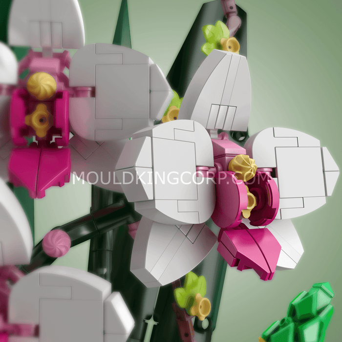 Mould King Eternal Butterfly Bouquet Building Set (1158 Pieces)