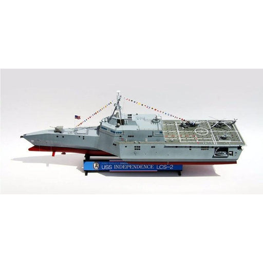 USS Independence (LCS-2) 1/350 Model (Plastic) Bouwset TRUMPETER 