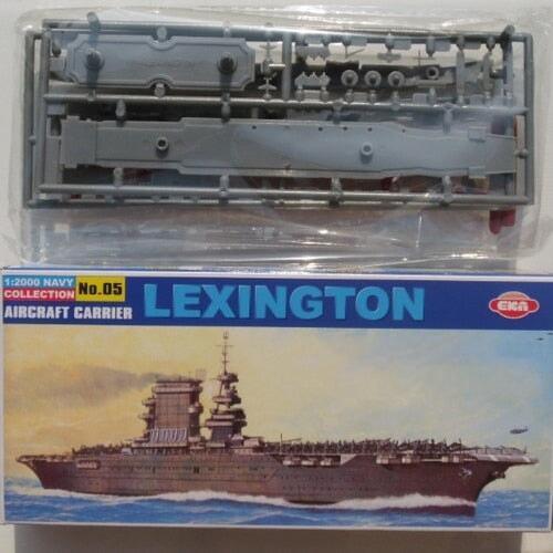 USS Lexington CV-2 Aircraft Carrier 1/2000 Model (Plastic) Bouwset EKA