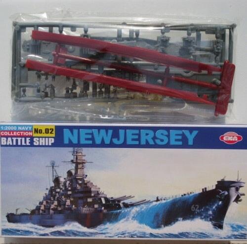 USS New Jersey BB-62 1/2000 Model (Plastic) Bouwset EKA 