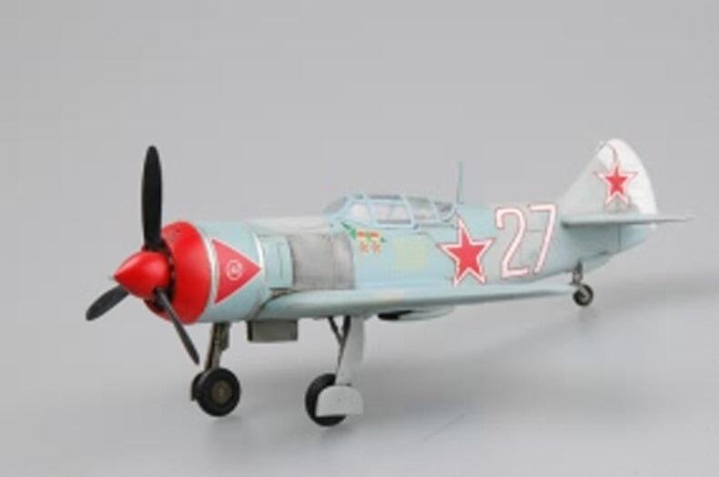 WWII Soviet La-7 1/72 Military Fighter Model (Plastic) Bouwset HobbyBoss 